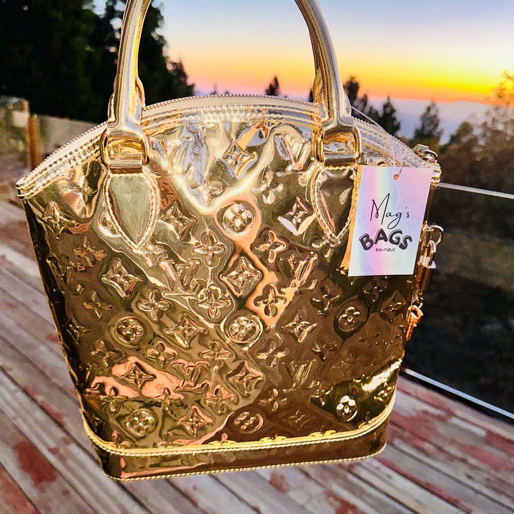 Louis Vuitton: Mirrior Lockit LV Monogram Vernis Mirror Gold Tote w/ Lock & Key
